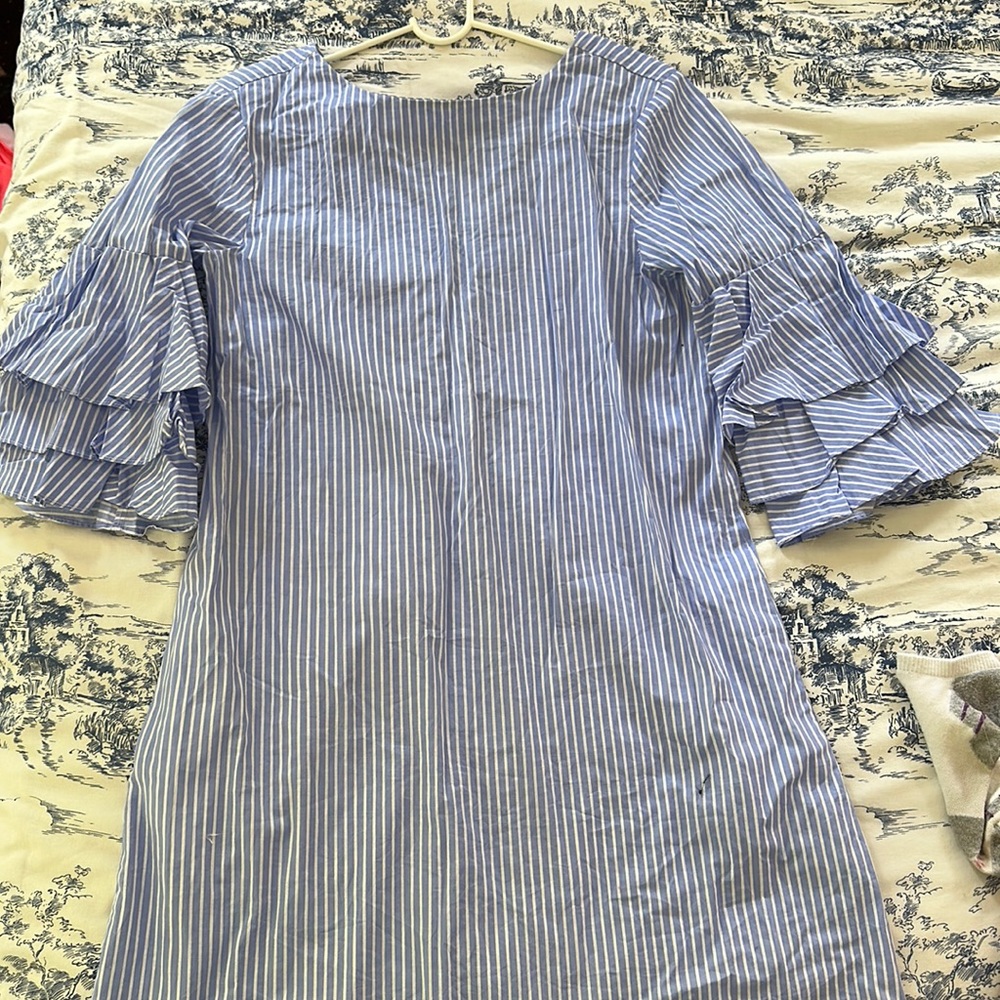 Zara stripped dressed with beautiful ruffle sleeve